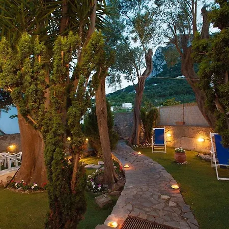 Relais Villa Bismarck - Capri-3